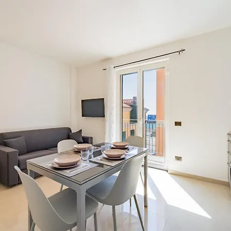 Skybnb Diamond 30mt From Sea * Riva Ligure